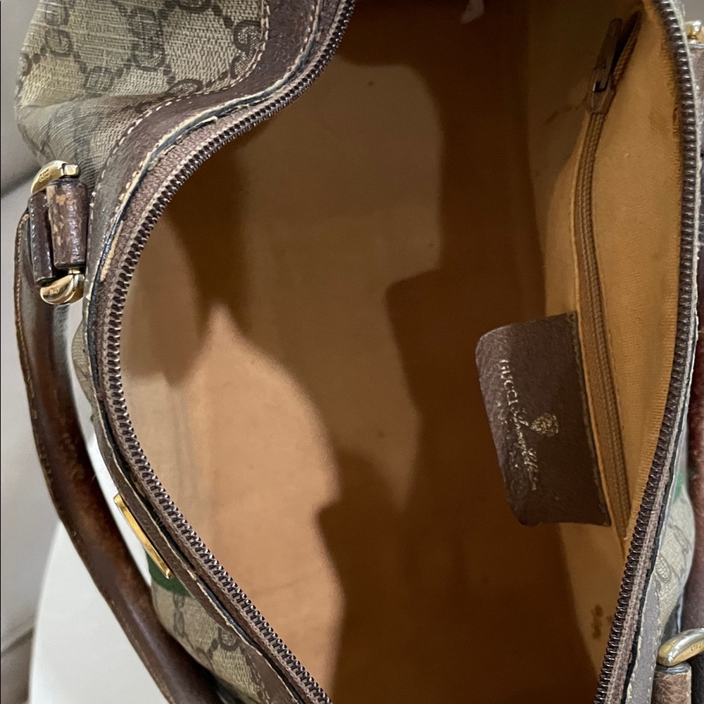 Vintage Gucci Tan and Brown Duffel Bag with Green and Red Stripe - Picture 11 of 11